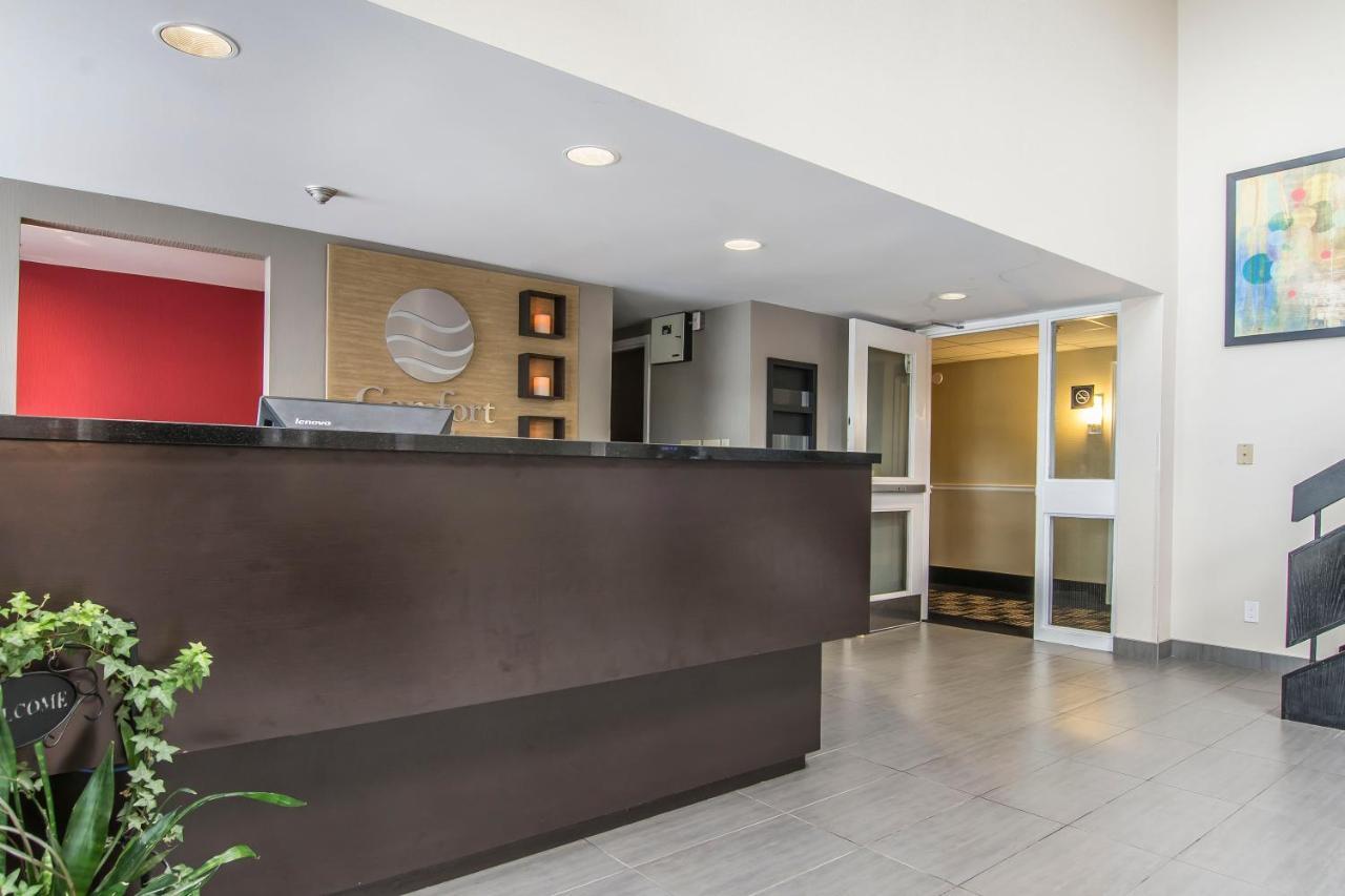 Comfort Inn South Brossard Zewnętrze zdjęcie