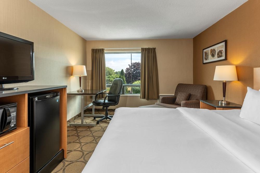 Comfort Inn South Brossard Zewnętrze zdjęcie