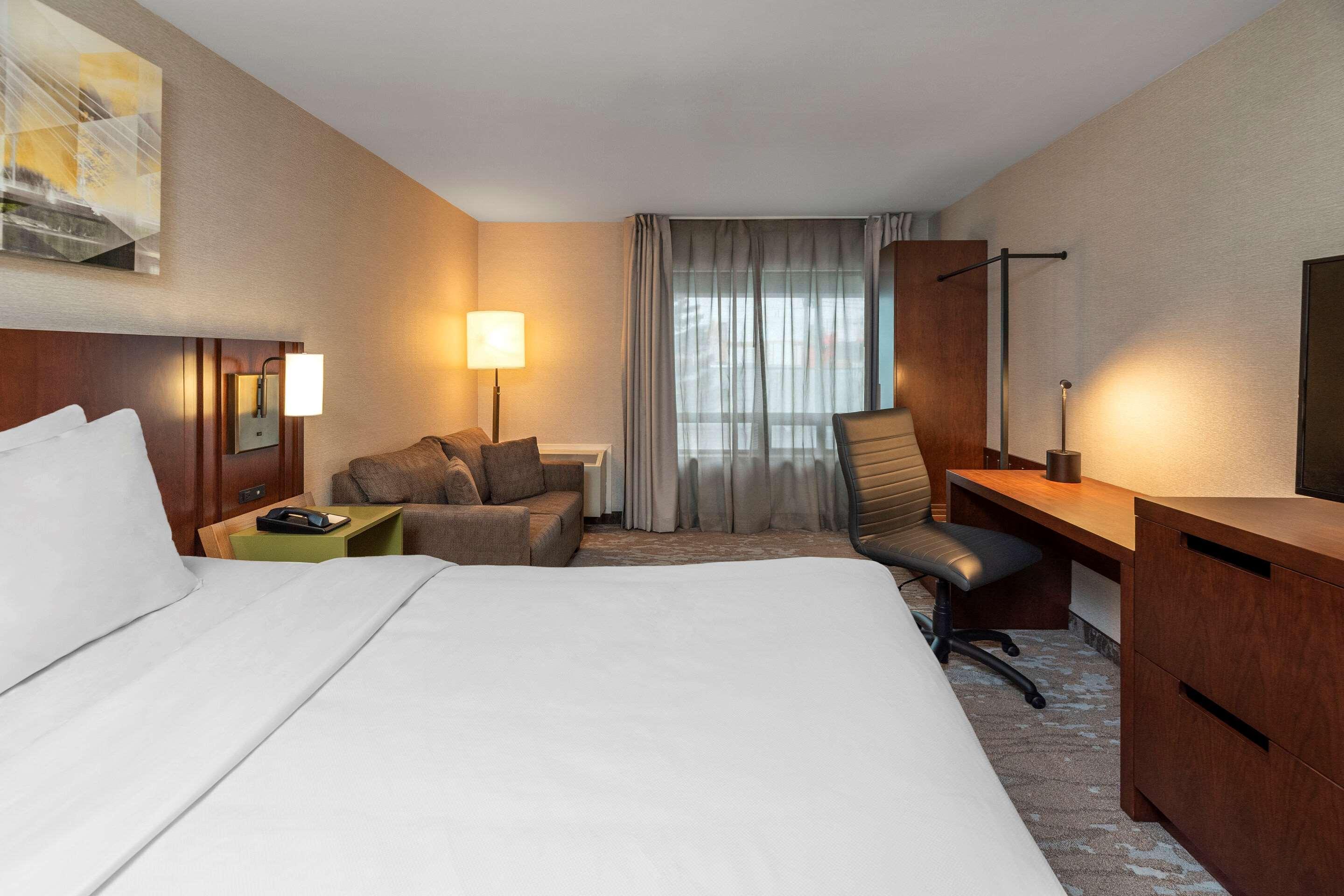 Comfort Inn South Brossard Zewnętrze zdjęcie