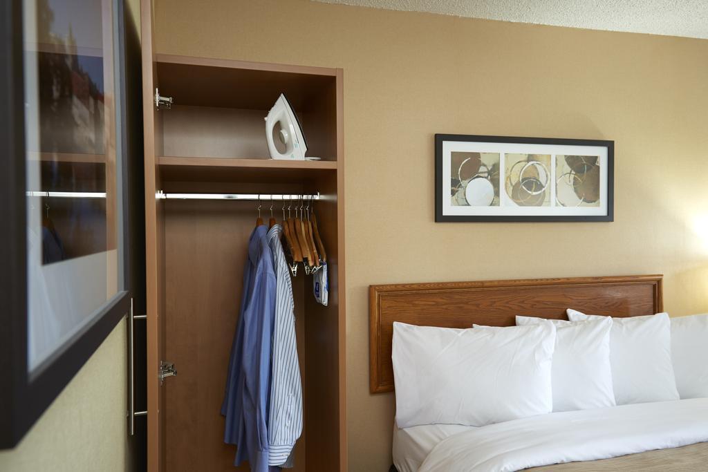 Comfort Inn South Brossard Zewnętrze zdjęcie