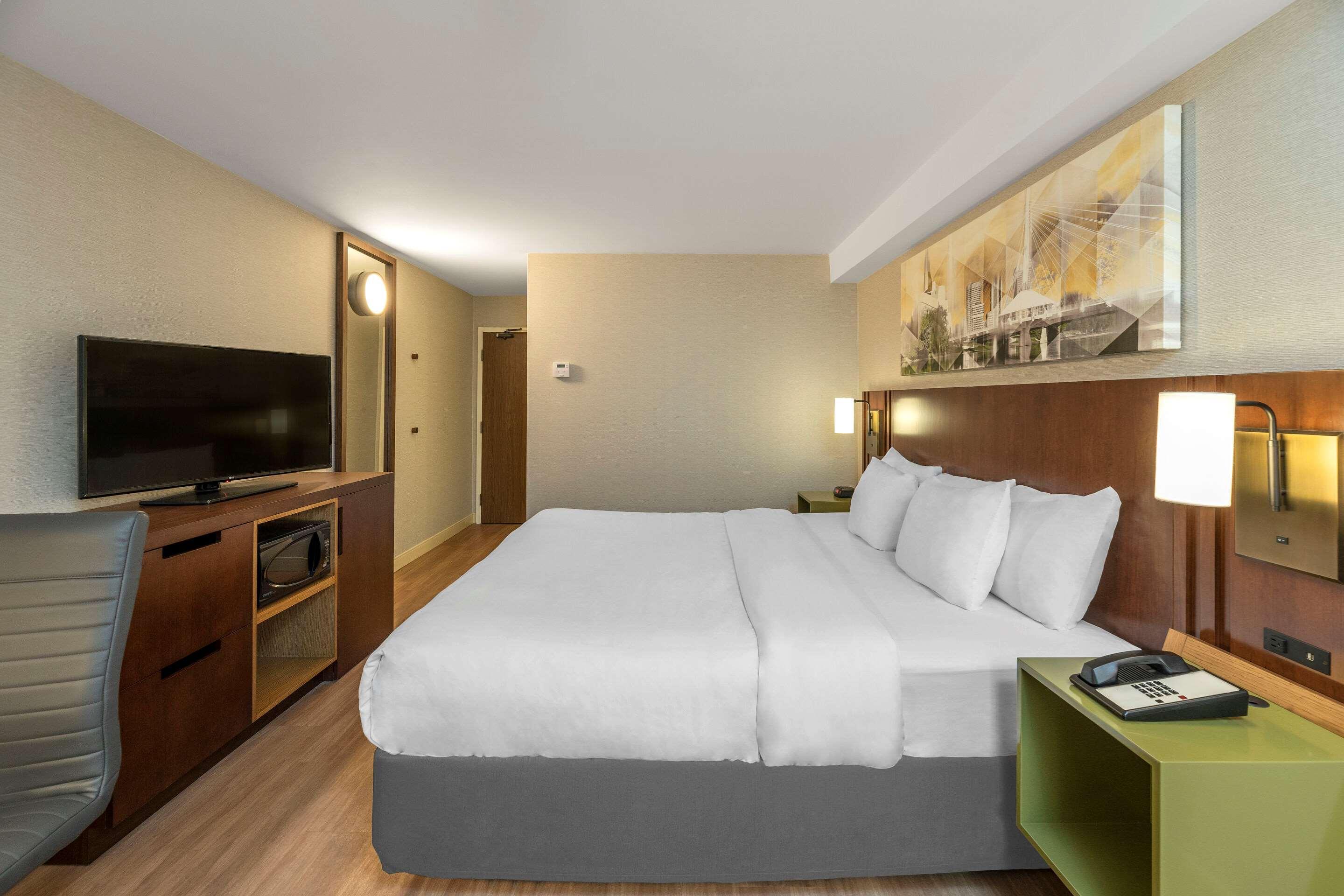 Comfort Inn South Brossard Zewnętrze zdjęcie