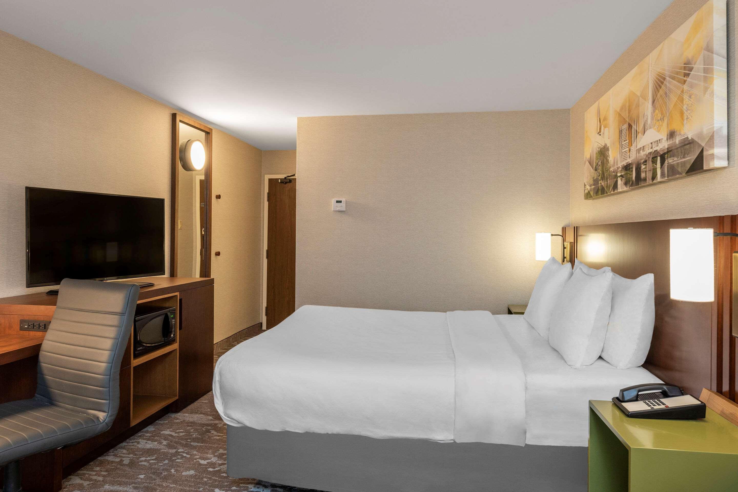 Comfort Inn South Brossard Zewnętrze zdjęcie